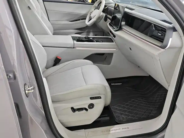 Volkswagen Teramont — Фото автомобиля 8