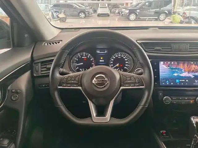 Nissan X-Trail — Фото автомобиля 13