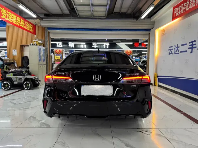 Honda Inspire — Фото автомобиля 9