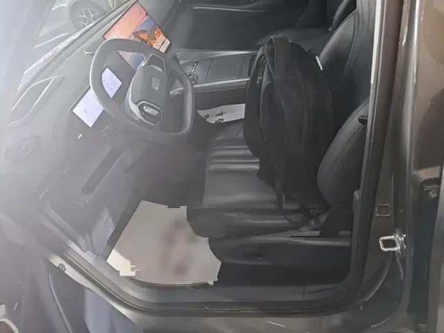 Geely Galaxy E5 — Фото автомобиля 14