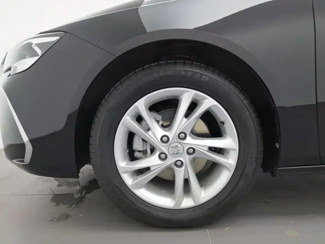 Buick Regal — Фото автомобиля 17
