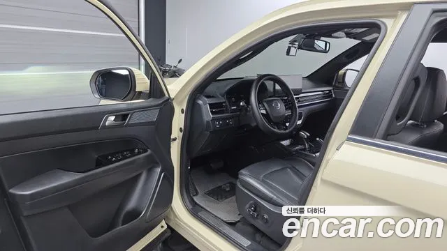 KG_Mobility_Ssangyong Rexton Новый Rexton Sport Khan Дизель 2.2 4WD — Фото автомобиля 10