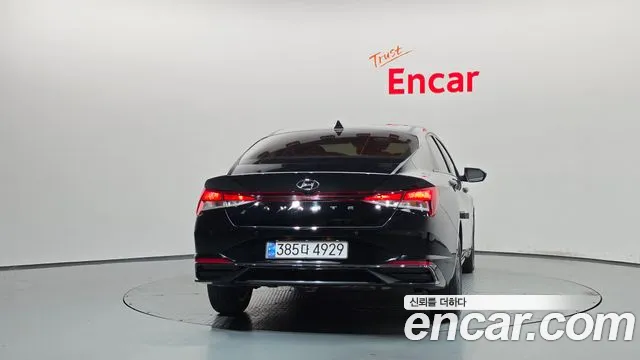 Фотография автомобиля — Hyundai AVANTE