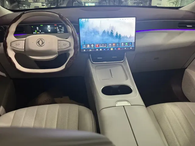 Dongfeng Aeolus L8 — Фото автомобиля 9