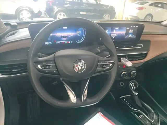 Buick Verano — Фото автомобиля 10