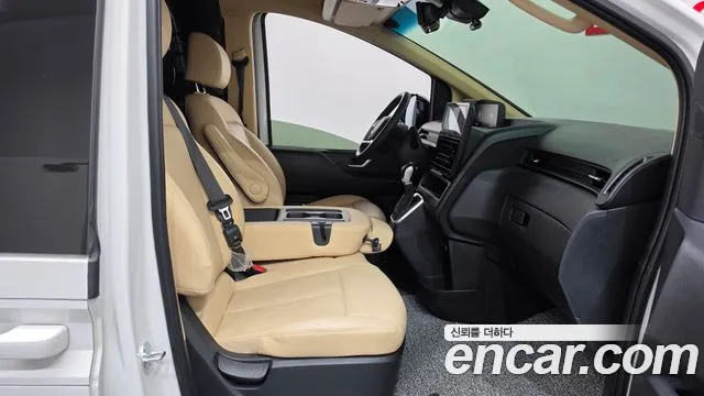 Hyundai Staria — Фото автомобиля 16