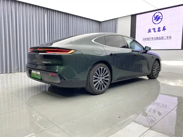 Geely Galaxy Xingyao 8 — Фото автомобиля 4