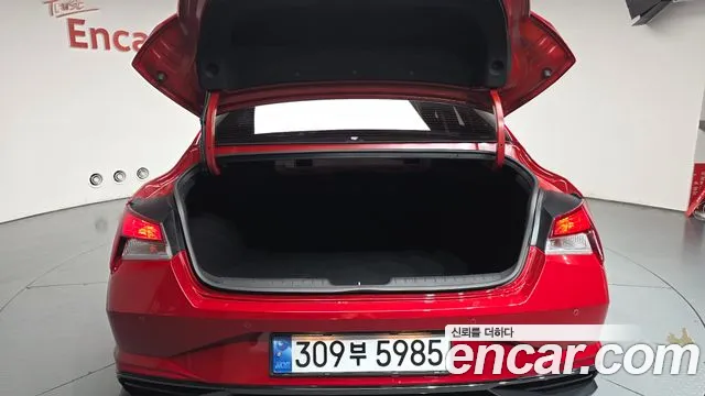 Hyundai AVANTE Avante (CN7) — Фото автомобиля 27
