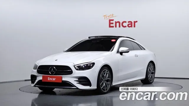 Фотография автомобиля — Mercedes-Benz E-Class W213