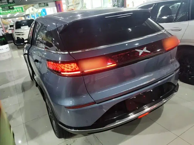 Xpeng G3 — Фото автомобиля 4