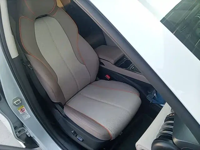 BYD Yuan PLUS — Фото автомобиля 24