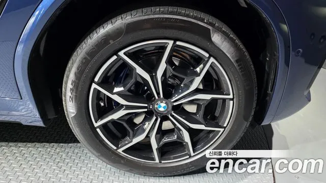 BMW X4 — Фото автомобиля 5