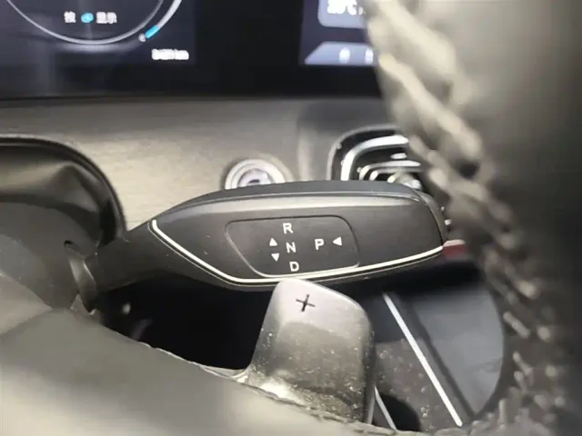 Chery Tiggo 9 — Фото автомобиля 13