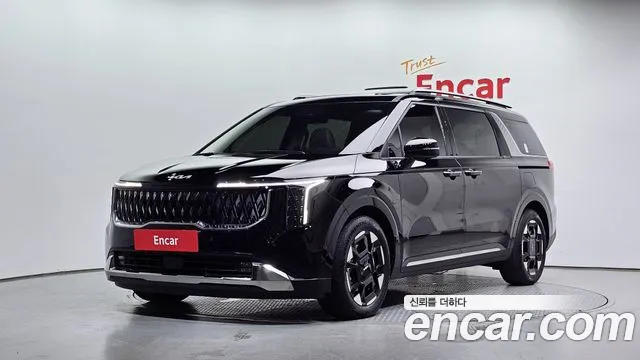 Фотография автомобиля — Kia Carnival