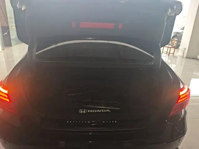 Honda Inspire — Фото автомобиля 18