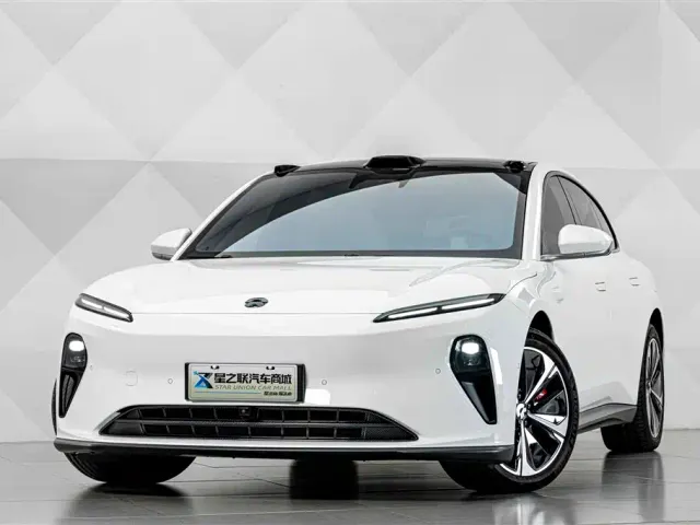 Nio ET5 Touring — Фото автомобиля 2