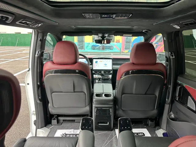 GAC Trumpchi M8 — Фото автомобиля 15
