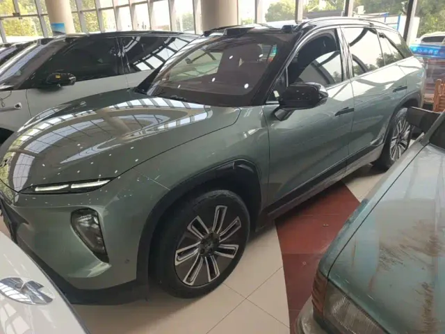 Фотография автомобиля — Nio ES7