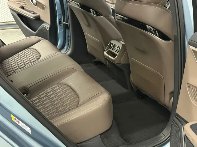 BYD Han — Фото автомобиля 15