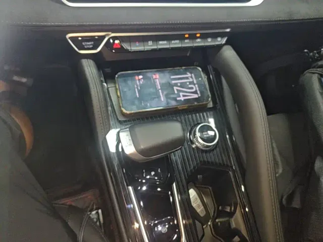 Geely Xingyue L — Фото автомобиля 13