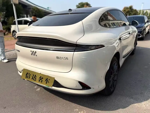 IM Motors LS6 — Фото автомобиля 6