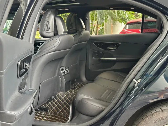 Mercedes-Benz C-Class — Фото автомобиля 7