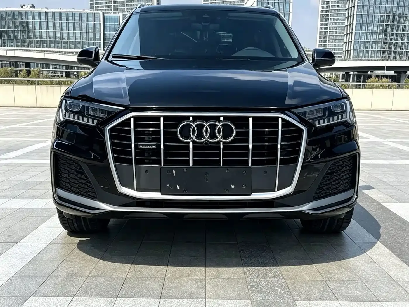 Audi Audi Q7 2023 45 TFSI quattro S line Sport — Фото автомобиля 2
