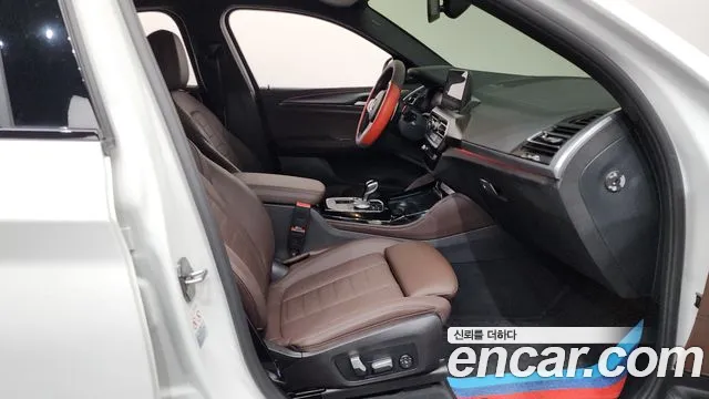 BMW X4 xDrive20i M Sport Pro — Фото автомобиля 26