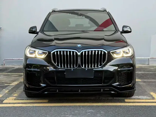 BMW X5 — Фото автомобиля 2