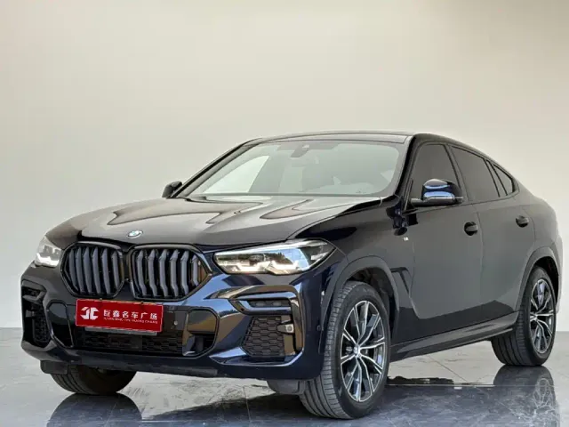 Фотография автомобиля — BMW X6