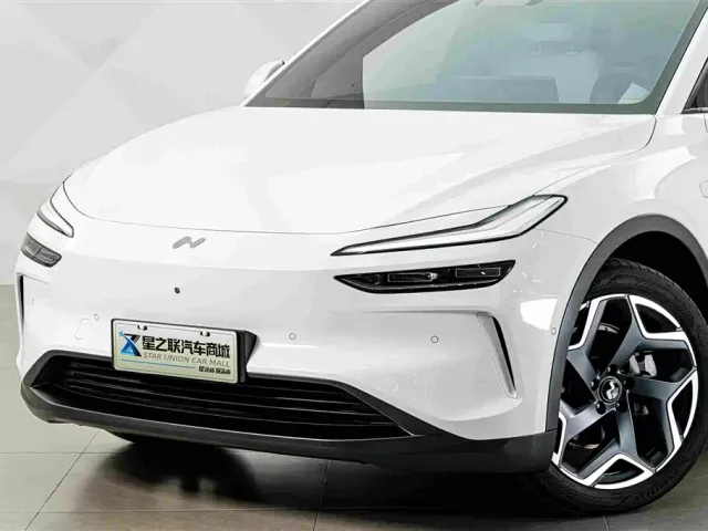 Onvo L60 — Фото автомобиля 2