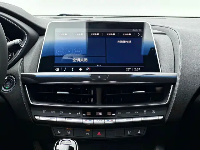 Cadillac CT5 — Фото автомобиля 10