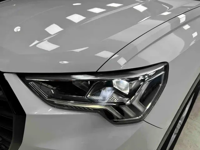Audi Q3 — Фото автомобиля 23