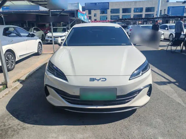 BYD Seal 06 — Фото автомобиля 24