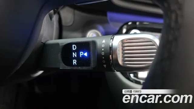 Hyundai Casper Electric — Фото автомобиля 12