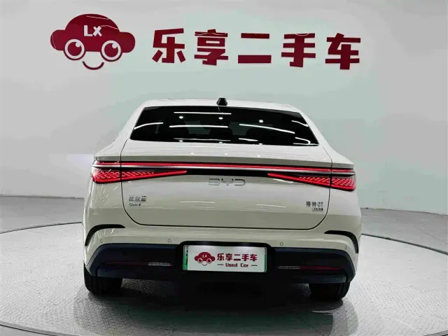 BYD Seal 07 DM-i — Фото автомобиля 4