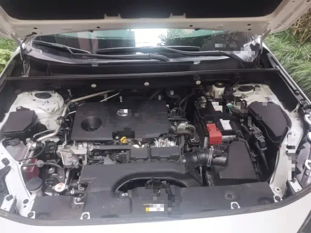 Toyota RAV4 — Фото автомобиля 21