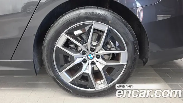 BMW 5 Series G60 — Фото автомобиля 6