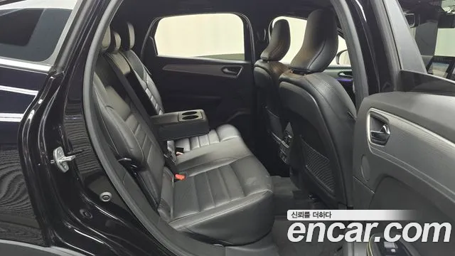 Renault Korea XM3 — Фото автомобиля 17