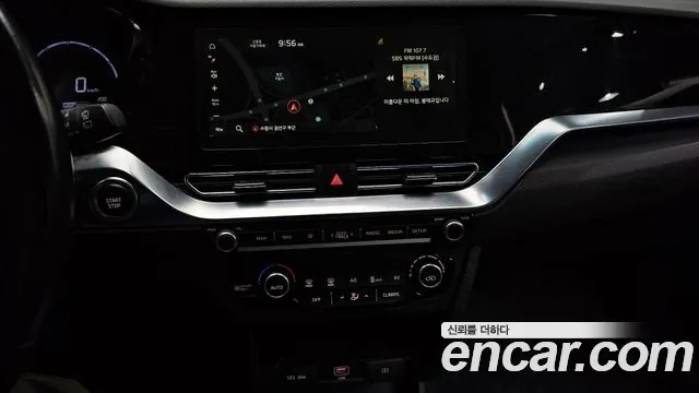 Kia Niro — Фото автомобиля 19