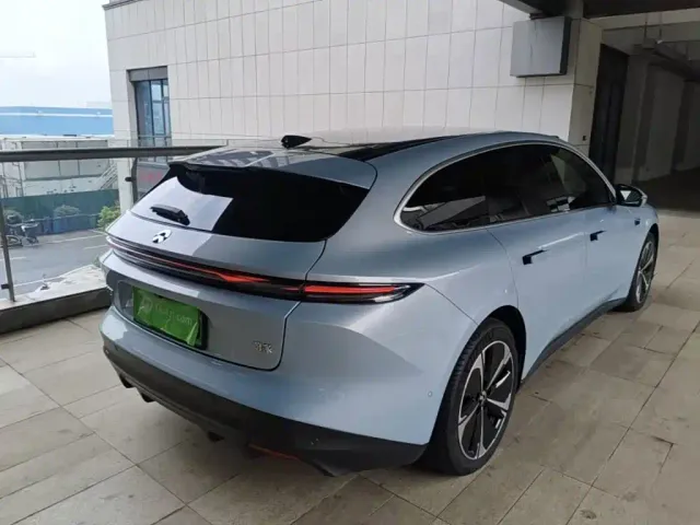 Nio ET5 Touring — Фото автомобиля 4