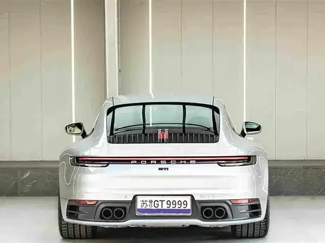 Porsche 911 — Фото автомобиля 4