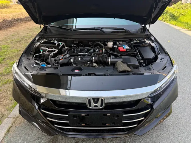 Honda Accord — Фото автомобиля 19