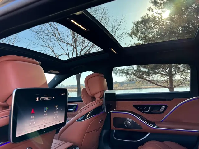 Mercedes-Benz Maybach S-Class — Фото автомобиля 12