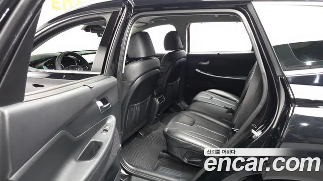 Hyundai Santa Fe New — Фото автомобиля 16