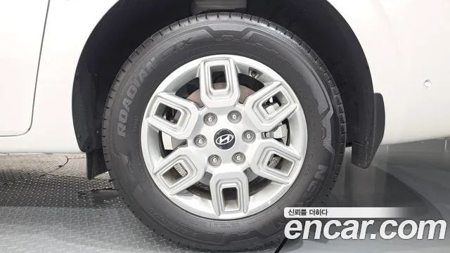 Hyundai Staria — Фото автомобиля 6