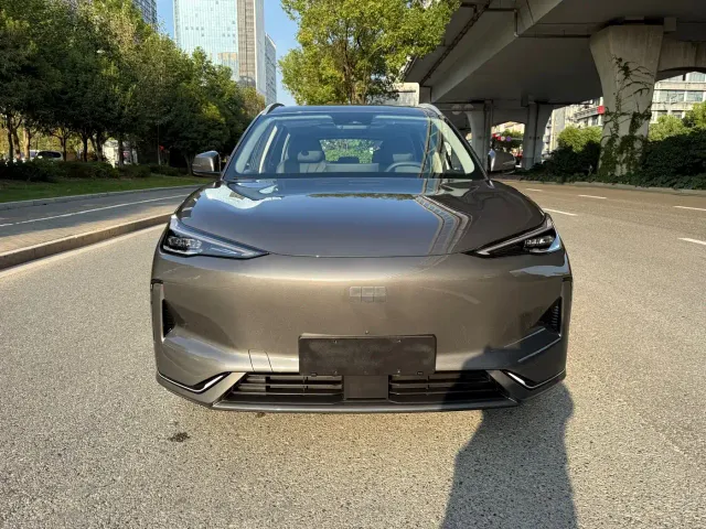 Geely Galaxy E5 — Фото автомобиля 2