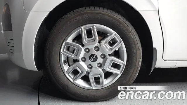 Hyundai Staria Staria Tourer 9 мест — Фото автомобиля 5