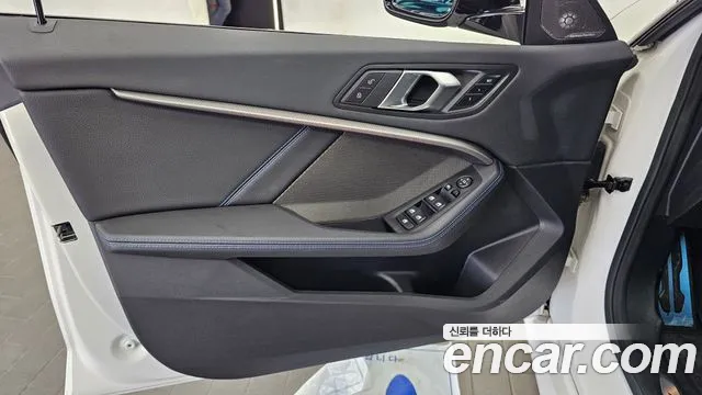 BMW 2-Series — Фото автомобиля 24