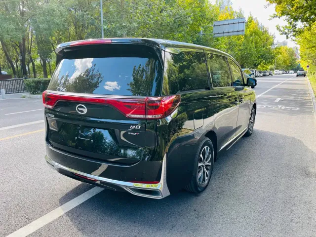 GAC Trumpchi M8 — Фото автомобиля 5